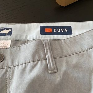 Brand new men’s size 40 shorts